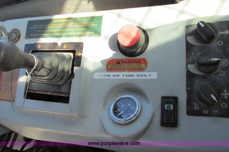 image for item F4724 1999 Terex TA40 water truck