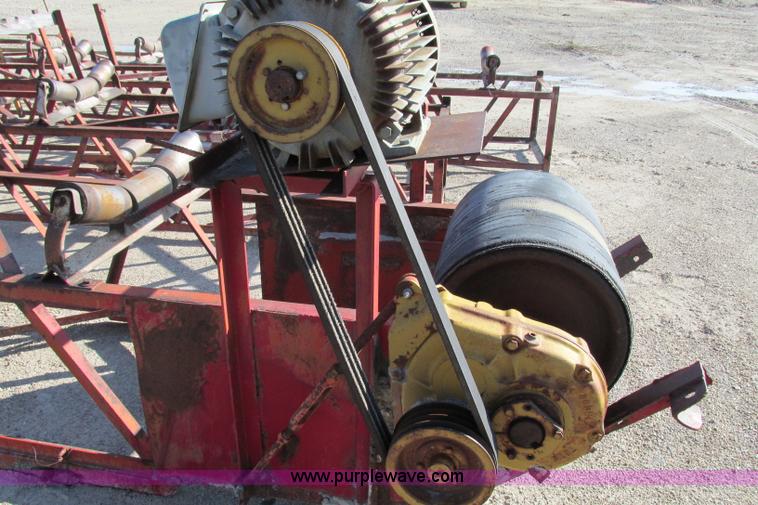 image for item F4729 Brace conveyor