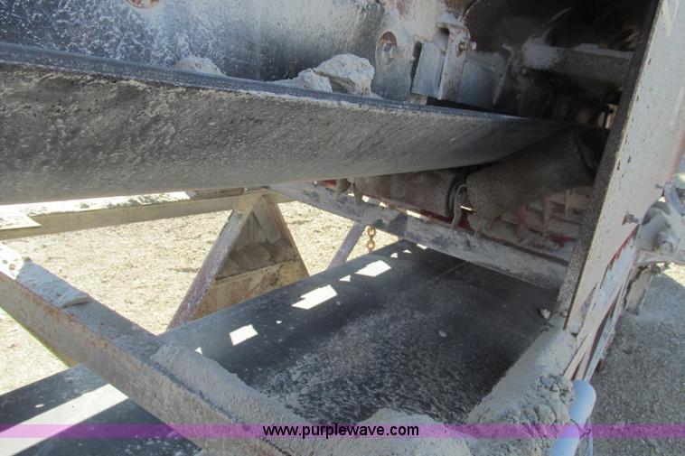 image for item F4730 2000 Production Engineered Products portable stacking conveyor