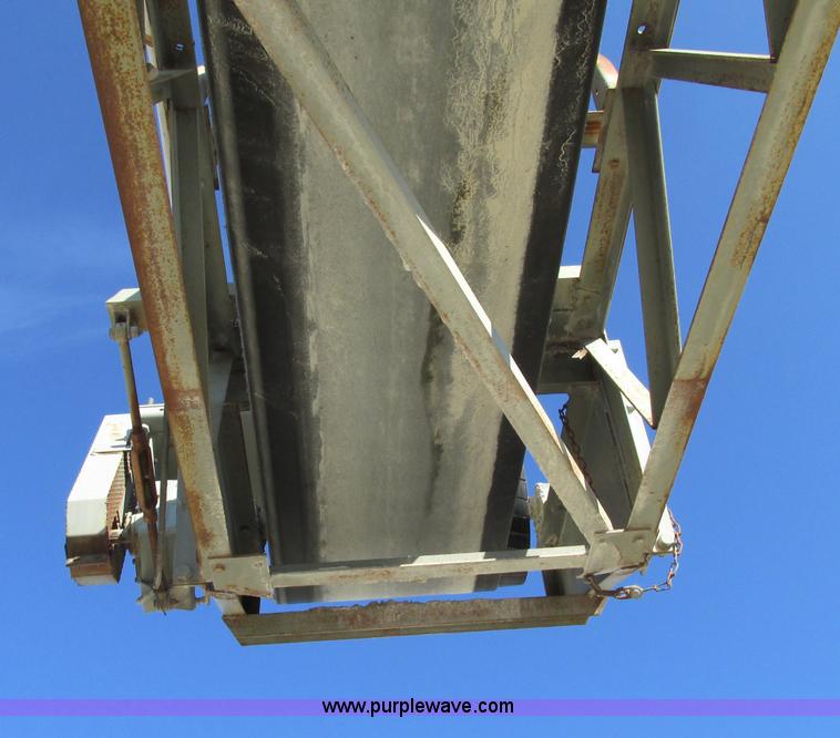 image for item F4730 2000 Production Engineered Products portable stacking conveyor