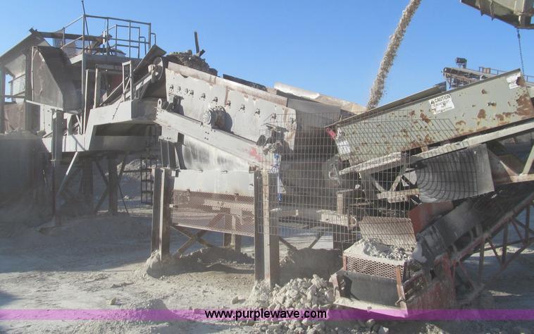 image for item F4731 Simplicity Screen electric single deck vibratory conveyor