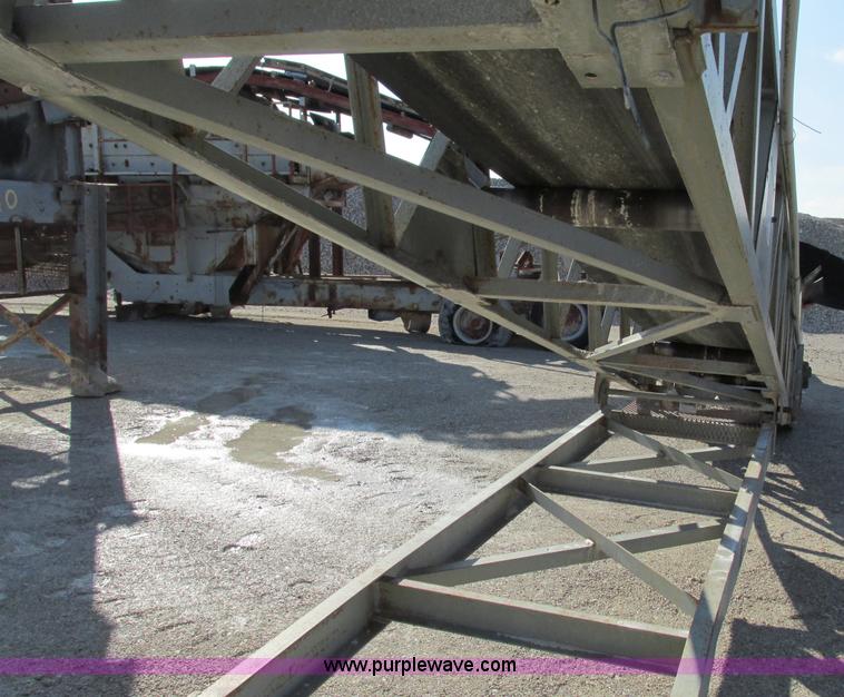 image for item F4732 2000 Production engineered Products portable stacking conveyor