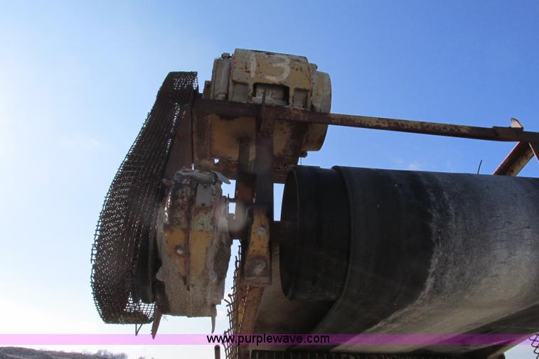 image for item F4734 Channel conveyor