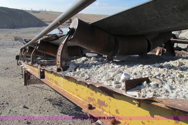 image for item F4734 Channel conveyor