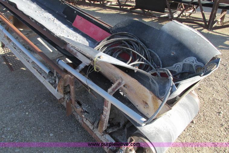 image for item F4734 Channel conveyor