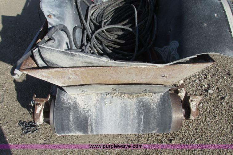 image for item F4734 Channel conveyor