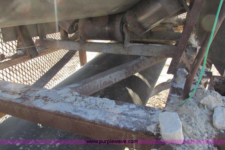 image for item F4735 Telesmith stacking conveyor