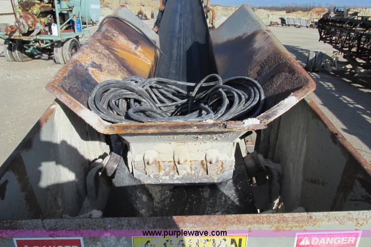 image for item F4736 2000 Production Engineered Products stacking conveyor