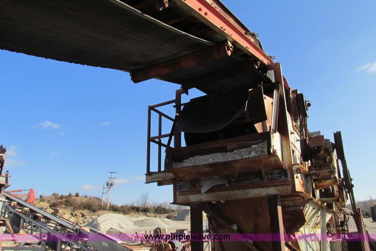 image for item F4737 Cedar Rapids three deck portable screen