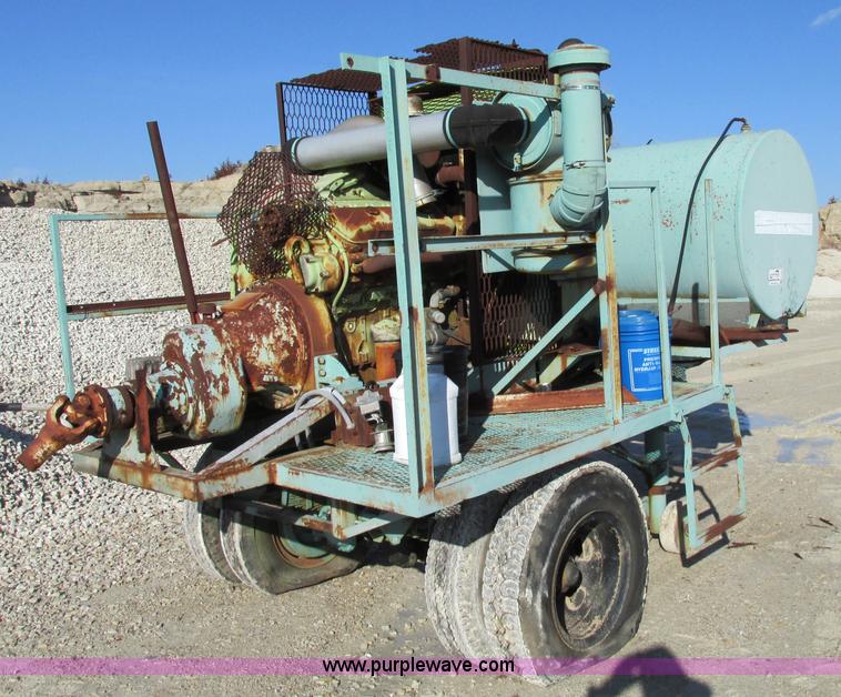 image for item F4738 Detroit eight cylinder power unit