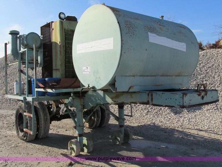 image for item F4738 Detroit eight cylinder power unit