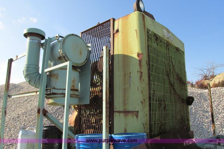 image for item F4738 Detroit eight cylinder power unit