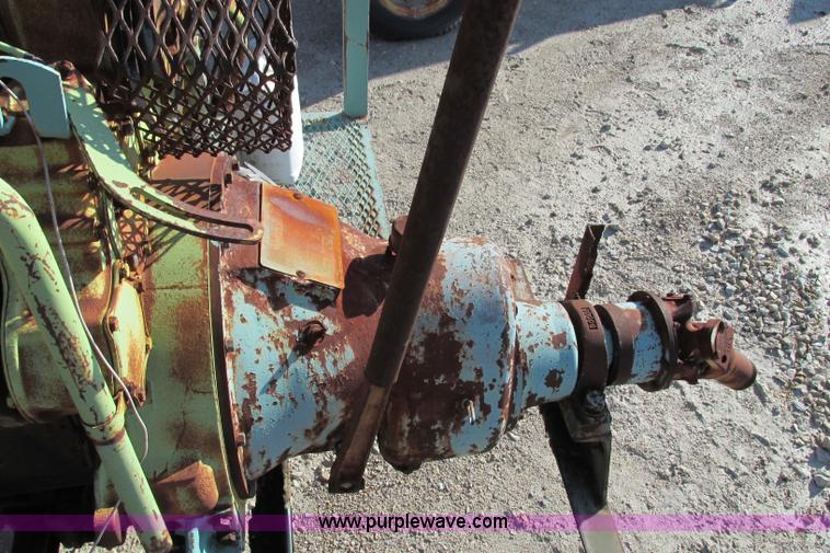 image for item F4738 Detroit eight cylinder power unit