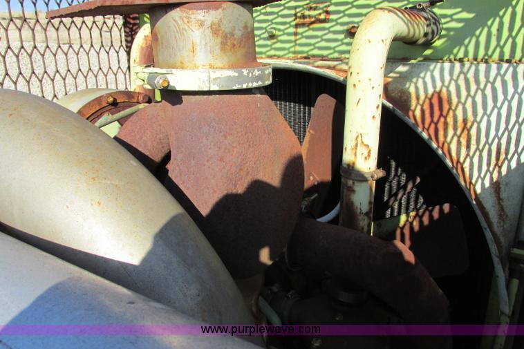 image for item F4738 Detroit eight cylinder power unit