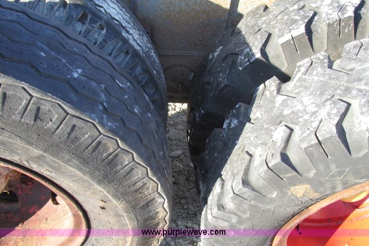 image for item F4740 Missouri Rogers 2436 portable jaw crusher