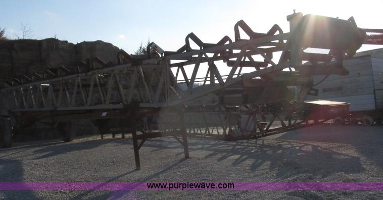 image for item F4741 Stacking conveyor