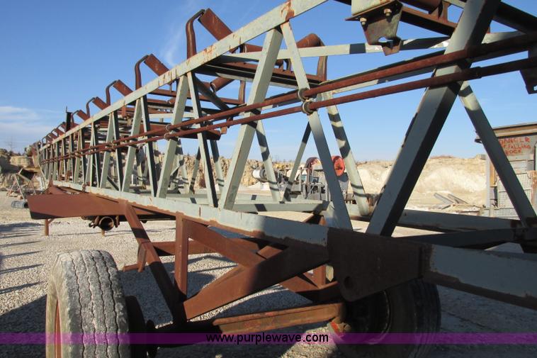 image for item F4741 Stacking conveyor