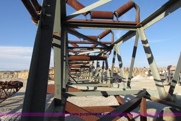 image for item F4741 Stacking conveyor