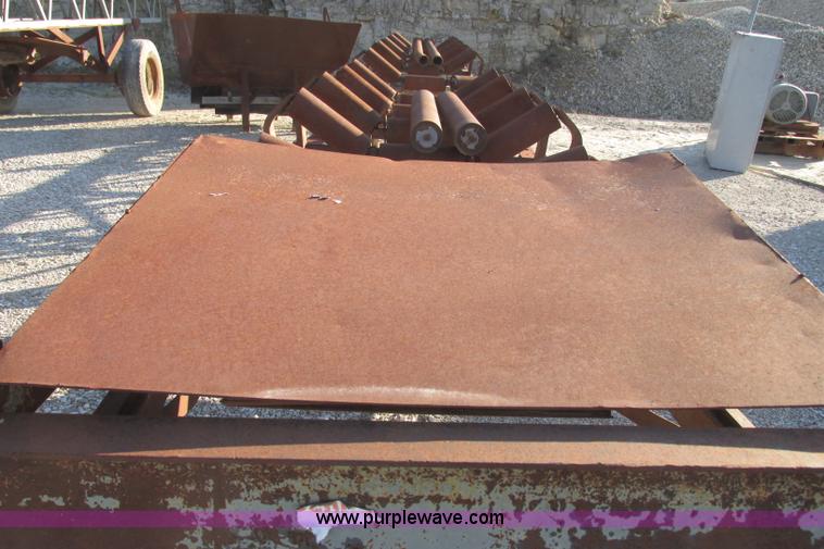 image for item F4741 Stacking conveyor
