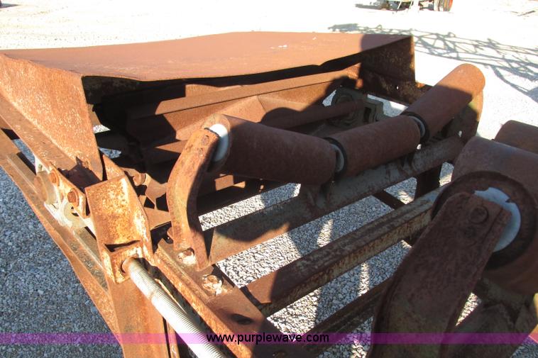 image for item F4741 Stacking conveyor