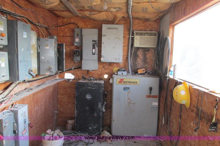image for item F4743 Plant control house