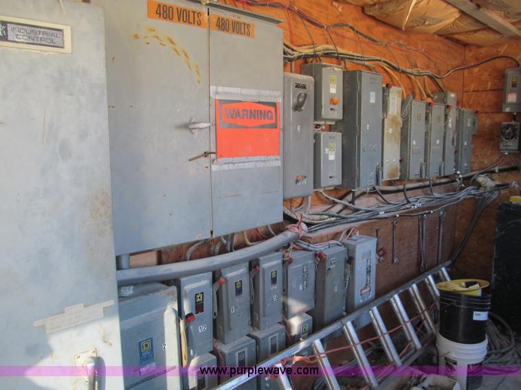 image for item F4743 Plant control house