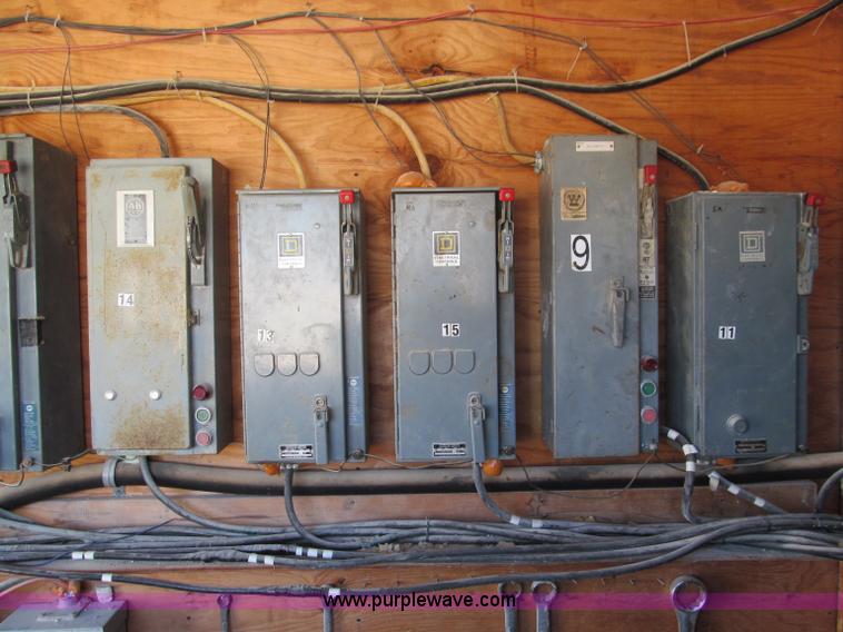 image for item F4743 Plant control house