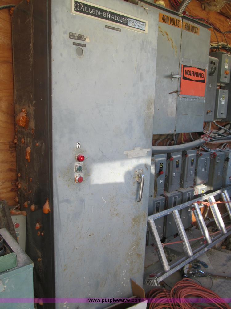 image for item F4743 Plant control house