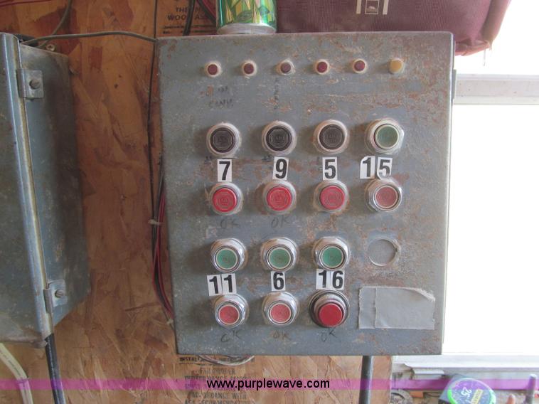 image for item F4743 Plant control house