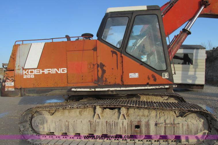 image for item F4745 Koehring 266 excavator