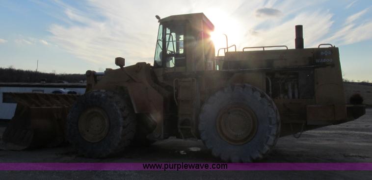 image for item F4746 1989 Komatsu WA600-1L  wheel loader