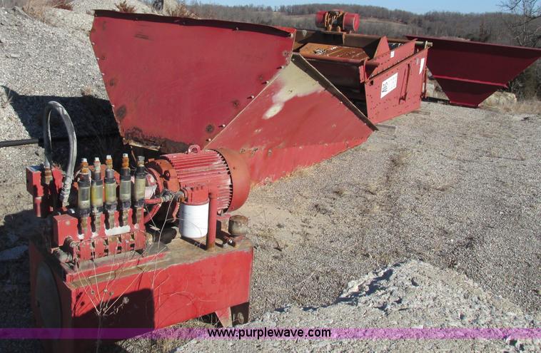 image for item F4747 Duo-Vibe two deck screen