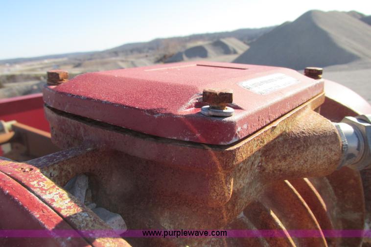 image for item F4747 Duo-Vibe two deck screen