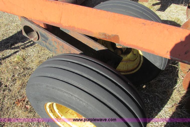 image for item F4748 International Harvester disk