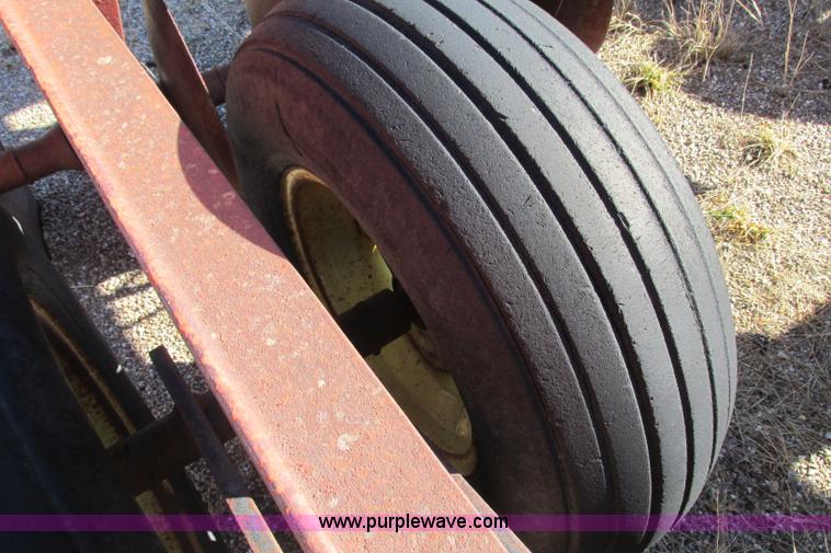 image for item F4748 International Harvester disk