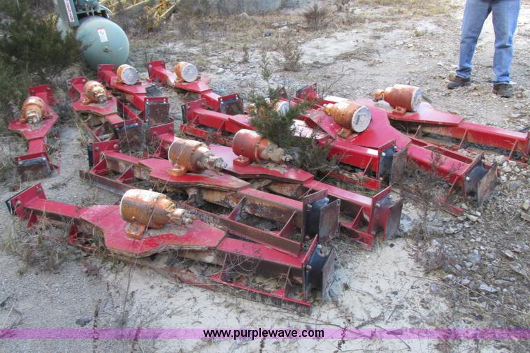 image for item F4756 Production Engineered Products hydraulic motor