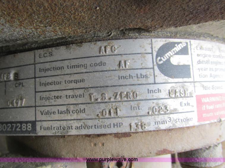 image for item F4764 1984 Ford F9000 dump truck