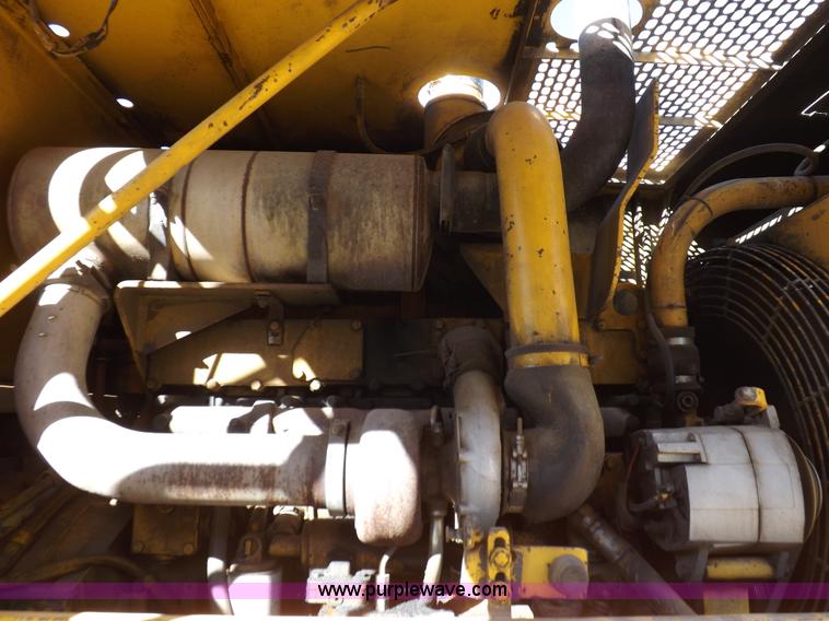 image for item F6426 1990 Michigan L140 wheel loader