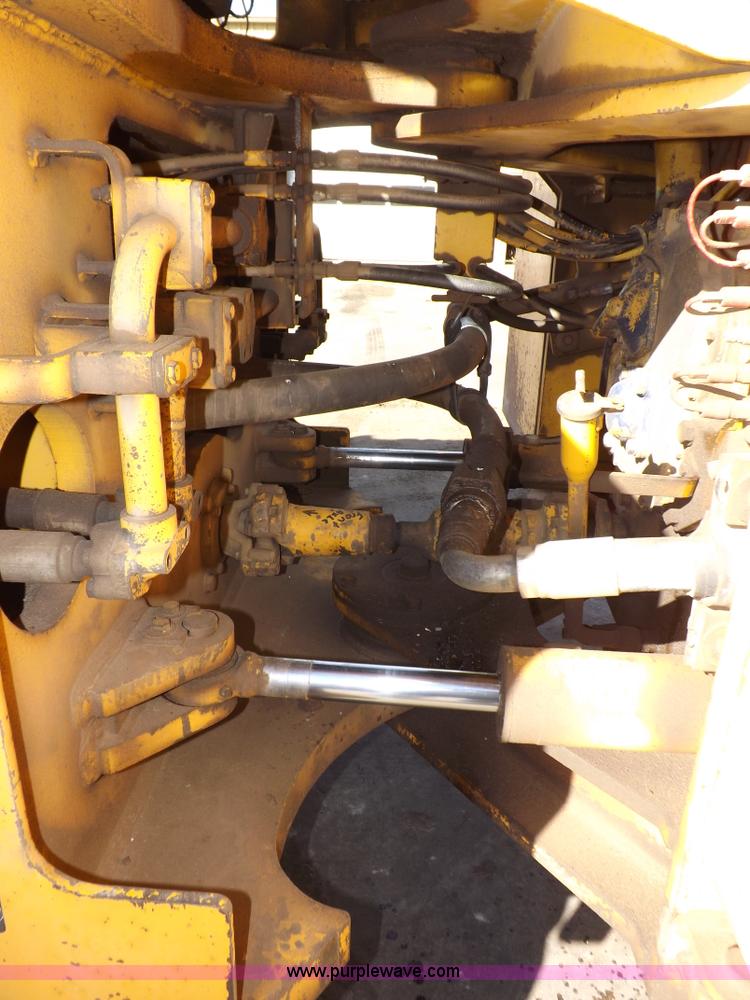 image for item F6426 1990 Michigan L140 wheel loader