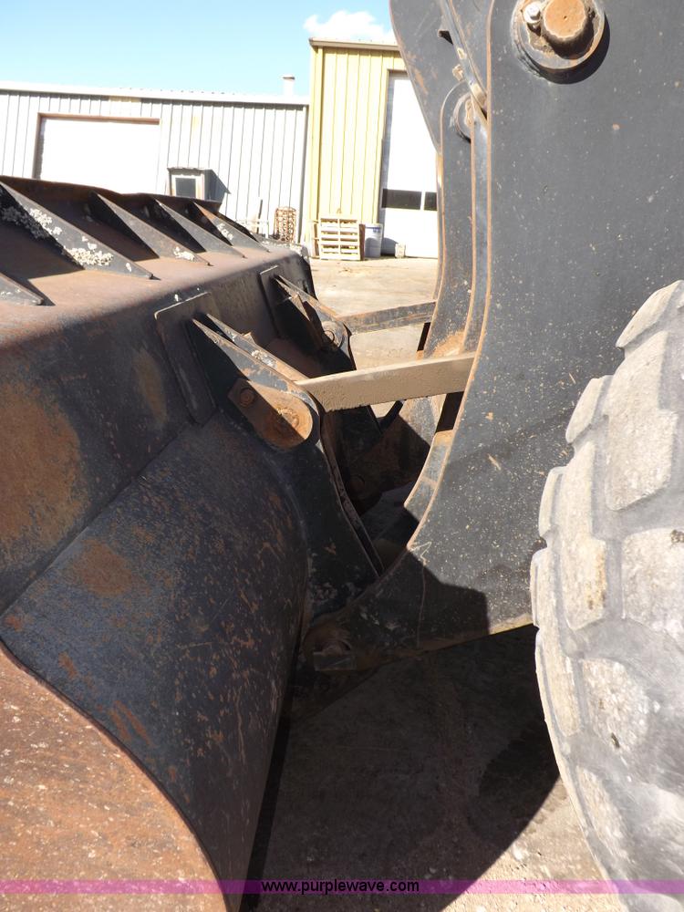 image for item F6426 1990 Michigan L140 wheel loader
