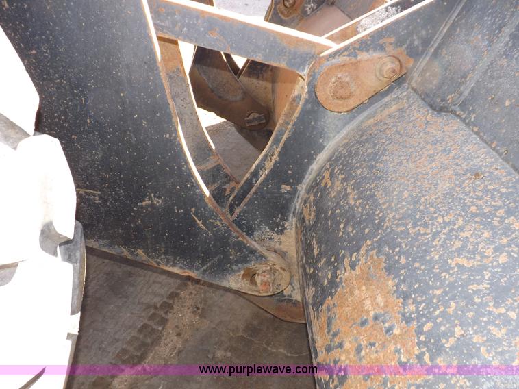 image for item F6426 1990 Michigan L140 wheel loader