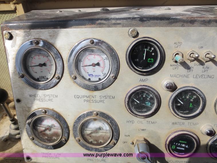 image for item F6594 2000 Tesmec TRS 900SLO DG chain trencher