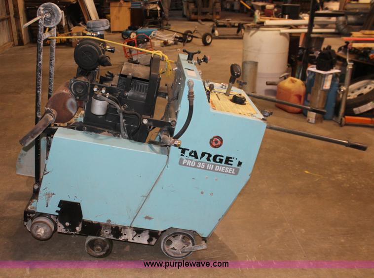 image for item V9036 Target Pro 35 III concrete saw