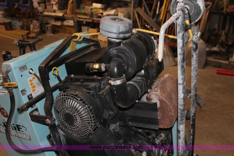 image for item V9036 Target Pro 35 III concrete saw