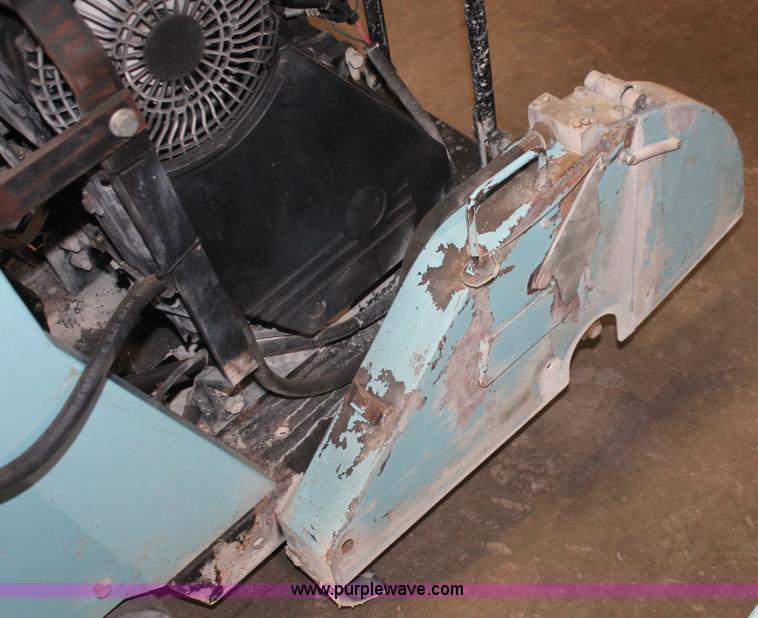 image for item V9036 Target Pro 35 III concrete saw