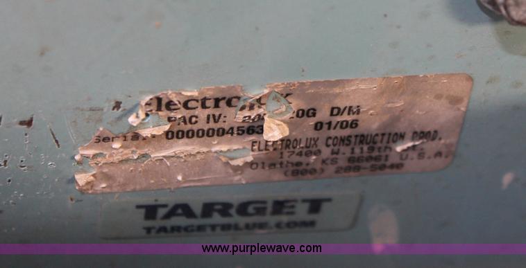 image for item V9042 Target Portacut IV concrete saw