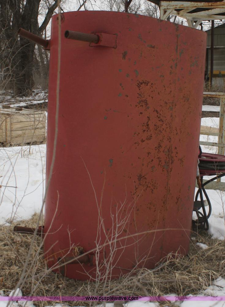 image for item V9523 200 gallon tank