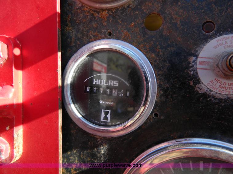 image for item Y9045 2000 Wood Chuck C-19 drum roller wood chipper