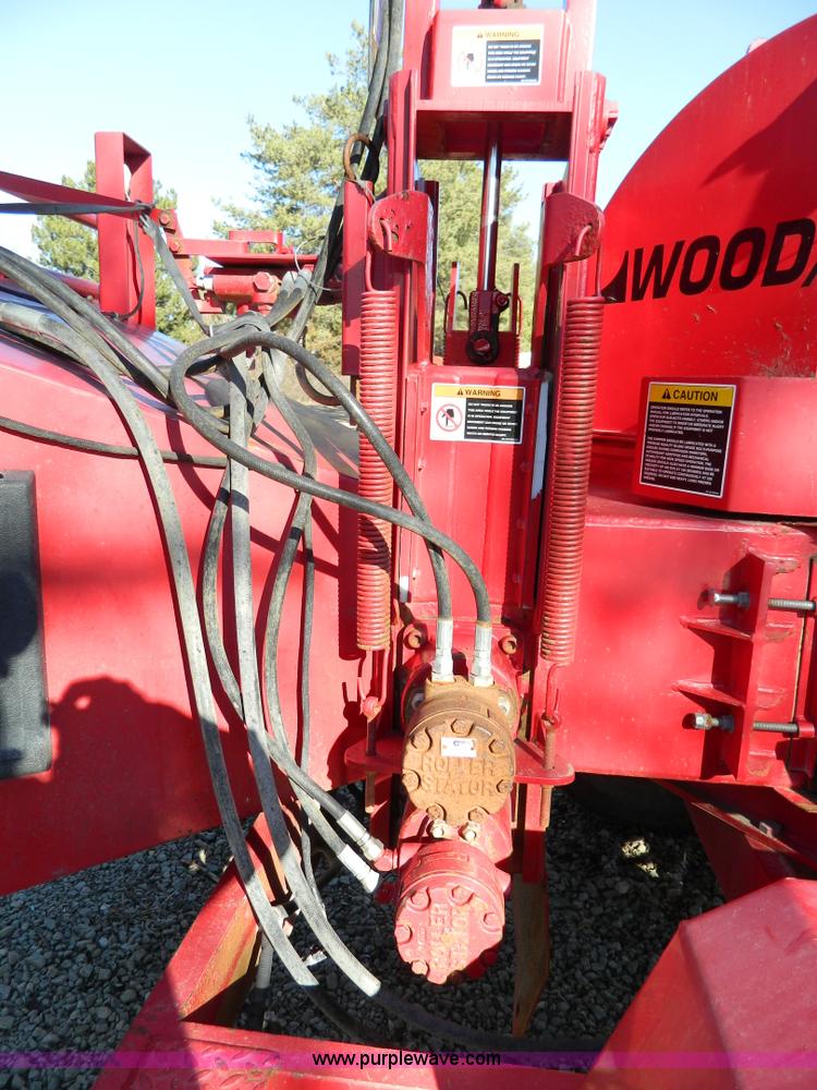 image for item Y9045 2000 Wood Chuck C-19 drum roller wood chipper