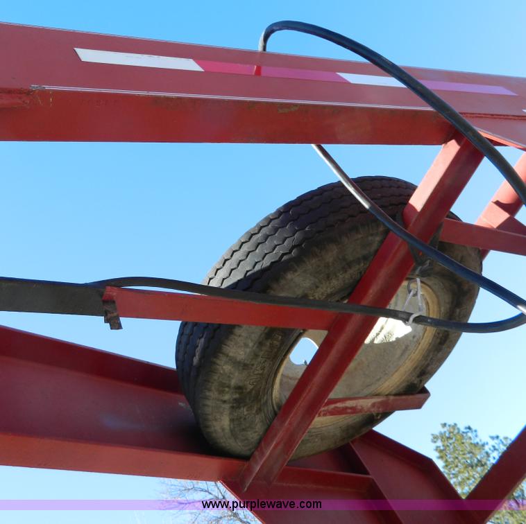 image for item Y9046 1998 Circle gooseneck trailer